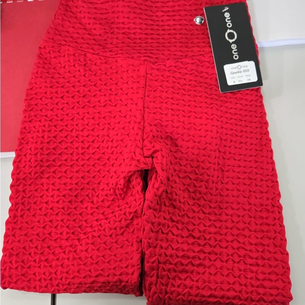 Women's Red Textured Shorts